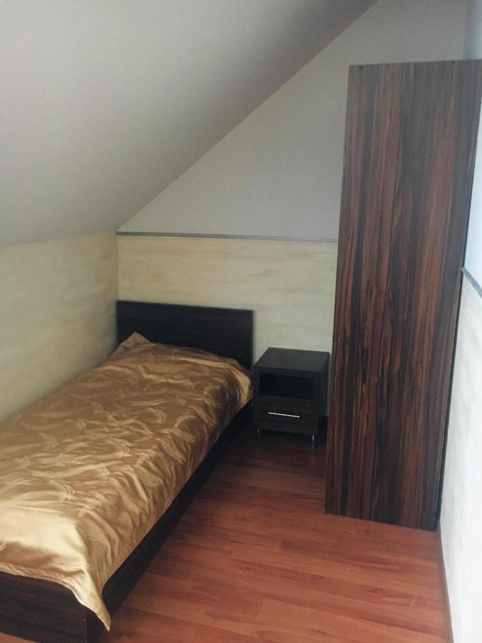 Appartement Sosnowy Dworek à Borków Extérieur photo
